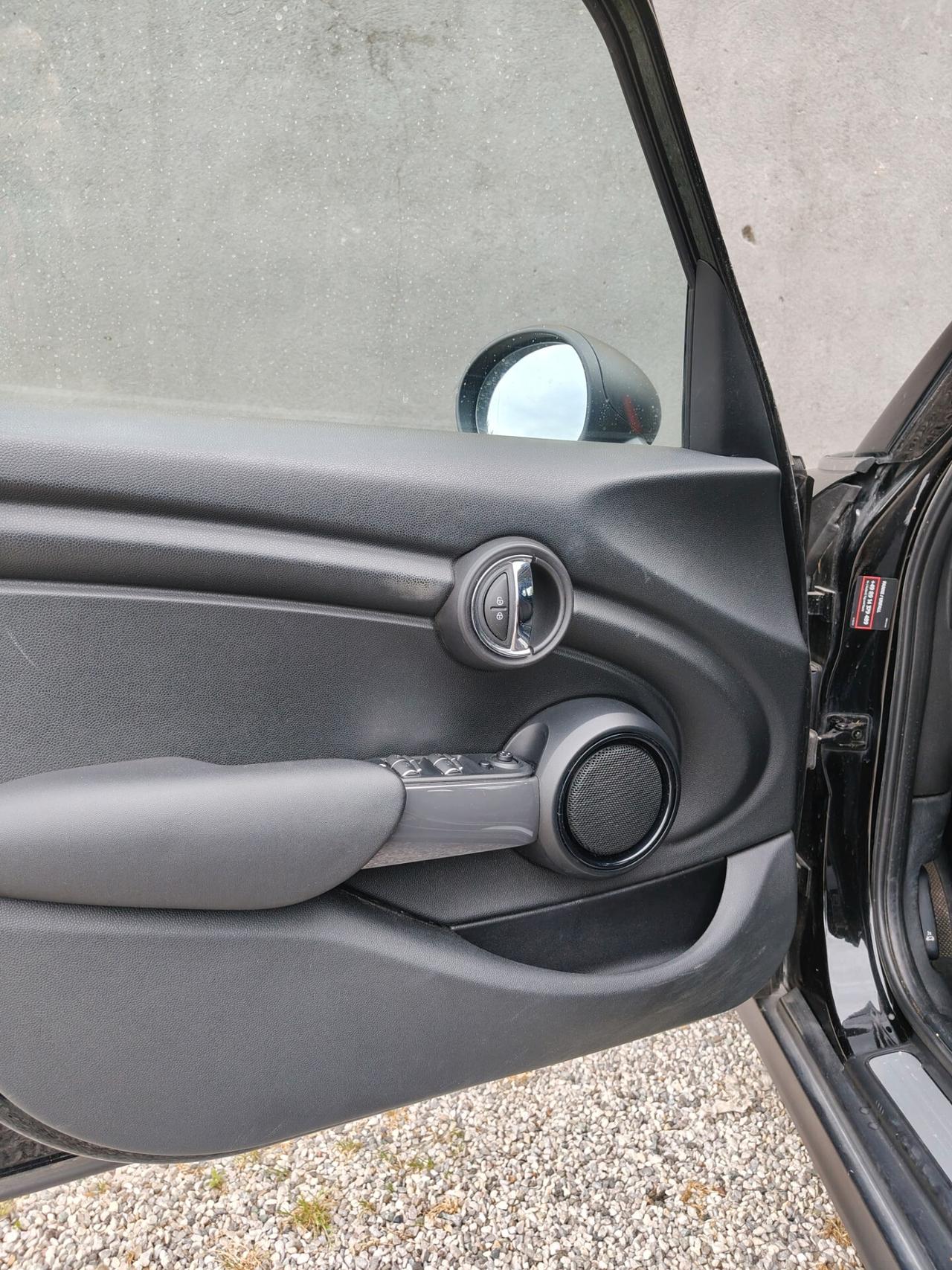 Mini 1.5 One D 5 porte