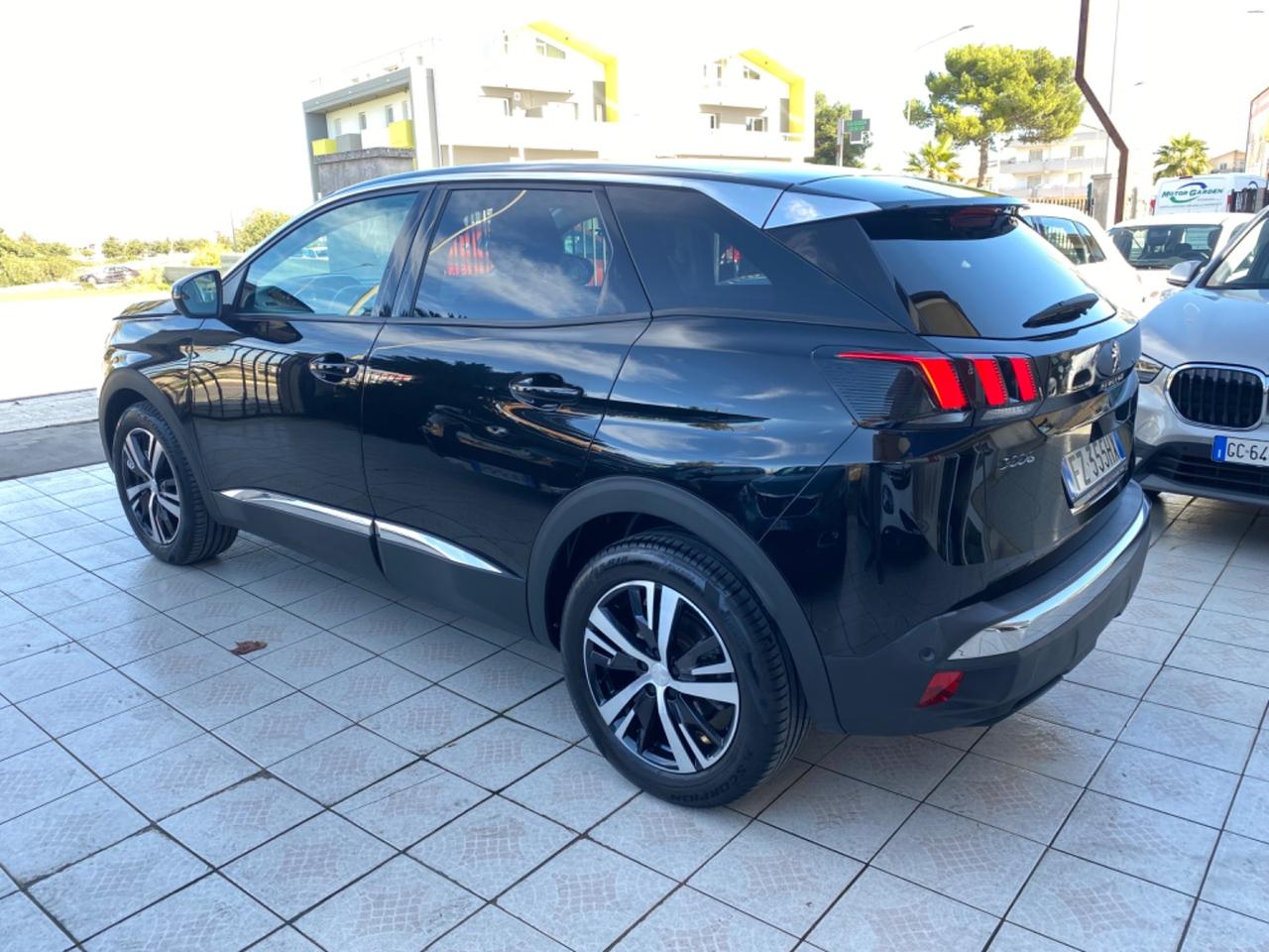 Peugeot 3008 BlueHDi 130 S&S Allure