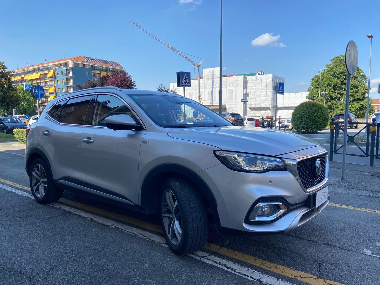 Mg HS / EHS 1.5 T GDI Luxury