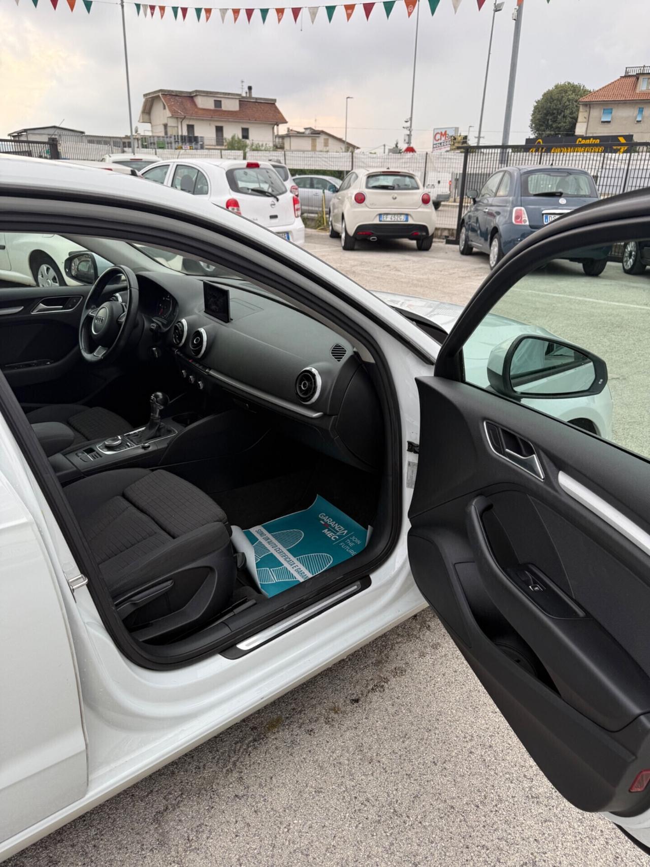 Audi A3 SPB 1.6 TDI 116 CV S tronic Sport