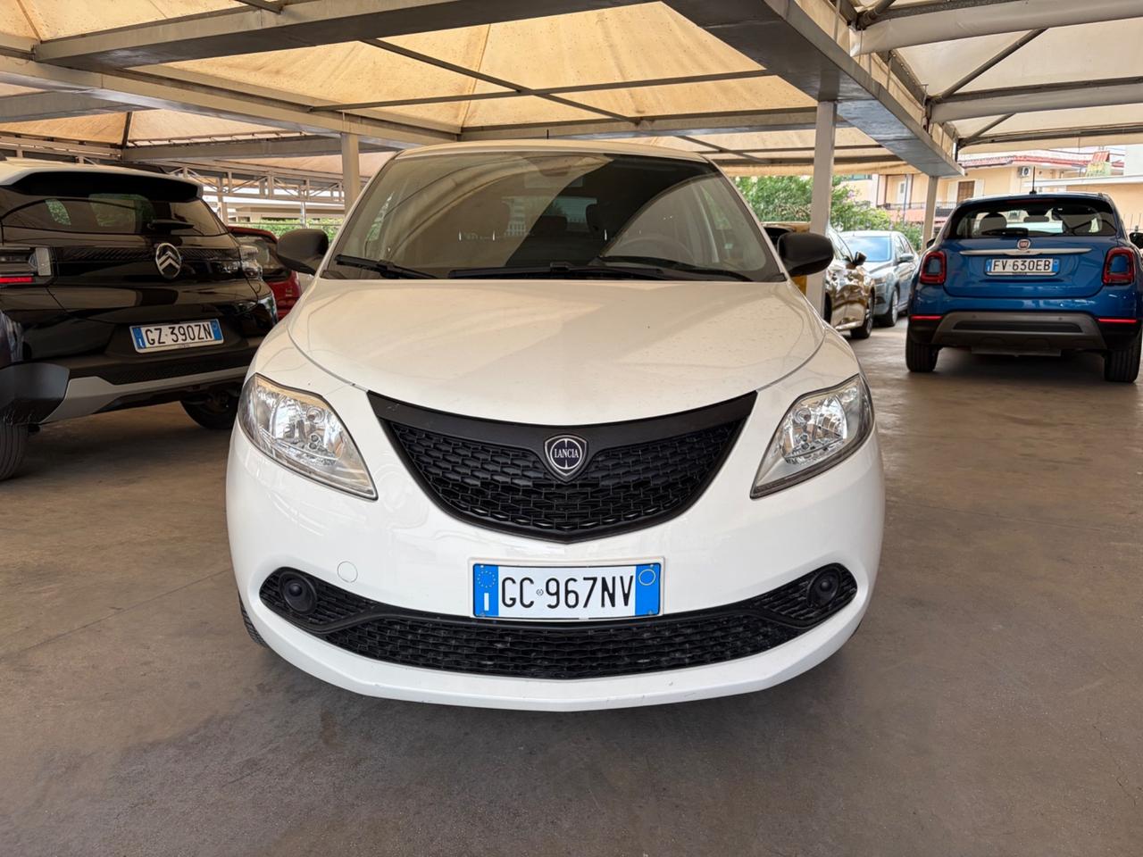 Lancia Ypsilon 1.0 FireFly 5 porte S&S Hybrid Ecochic Gold