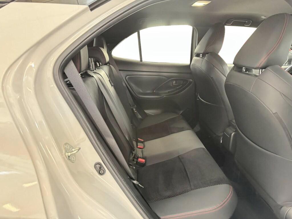 Toyota Yaris Cross 1.5 H GR Sport FWD e-CVT