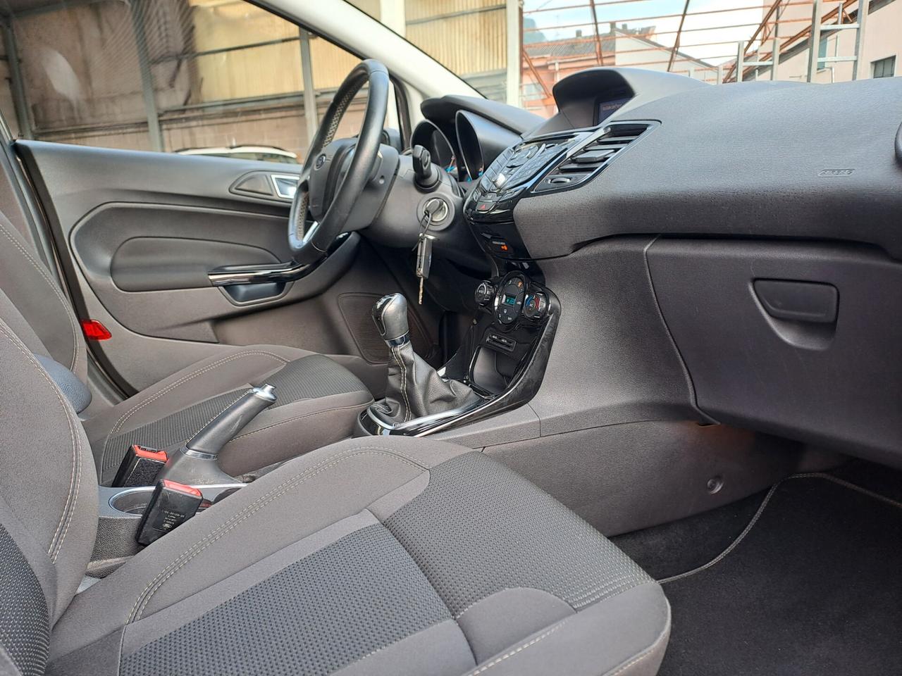 Ford Fiesta 1.2 60CV 5 porte Titanium