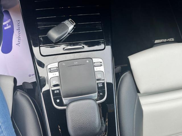 MERCEDES-BENZ CLA 200 d Automatic Shooting Brake Premium Aut. Night Ed.