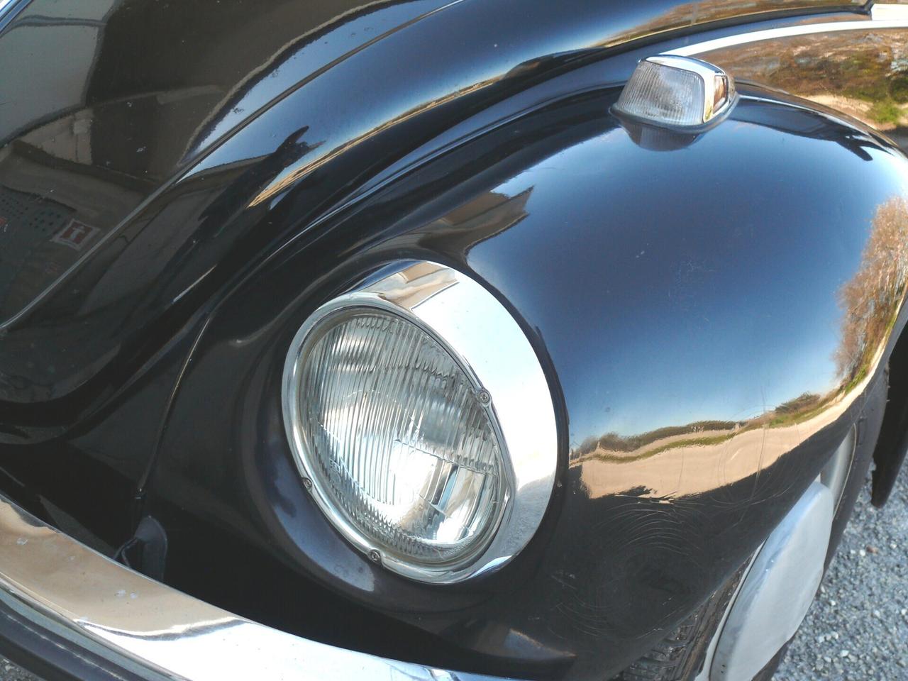 Volkswagen Maggiolino CABRIO (M1100)