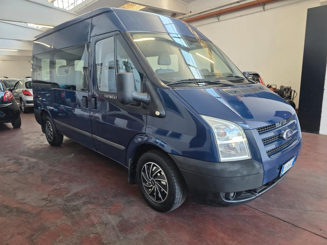 Ford Transit Tour Bus 9 POST 330L 2.2 TDCI-115PL-TM COMBI TREND NEOPAT