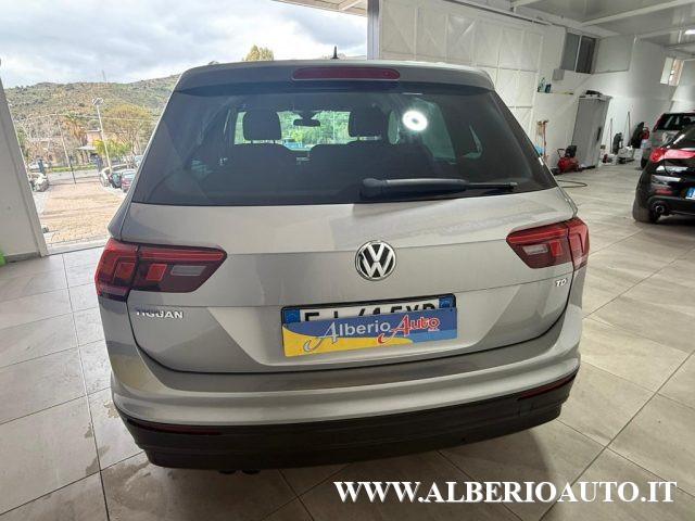 VOLKSWAGEN Tiguan 1.6 TDI SCR Business BlueMotion Technology