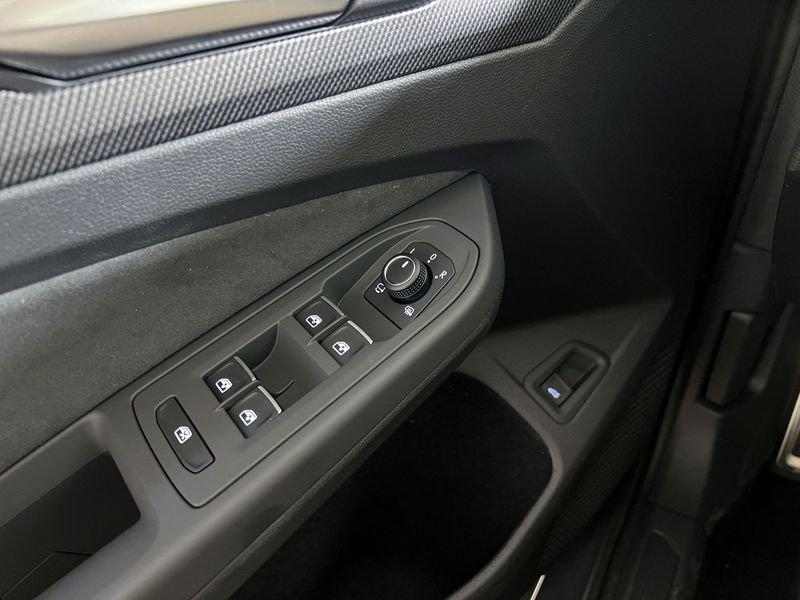 Volkswagen Golf Variant 1.5 eTSI ACT R-Line Plus DSG