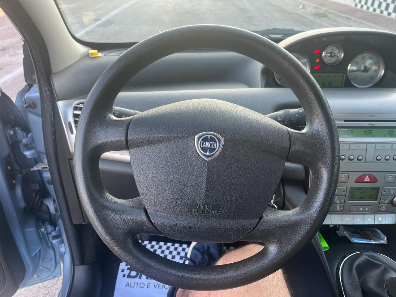 Lancia Ypsilon 1.3 MJT 75 CV Oro Unipro 2008