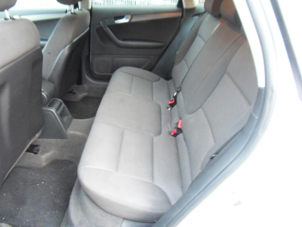 Audi A3 SPB 1.6 TDI 105 CV CR Attraction