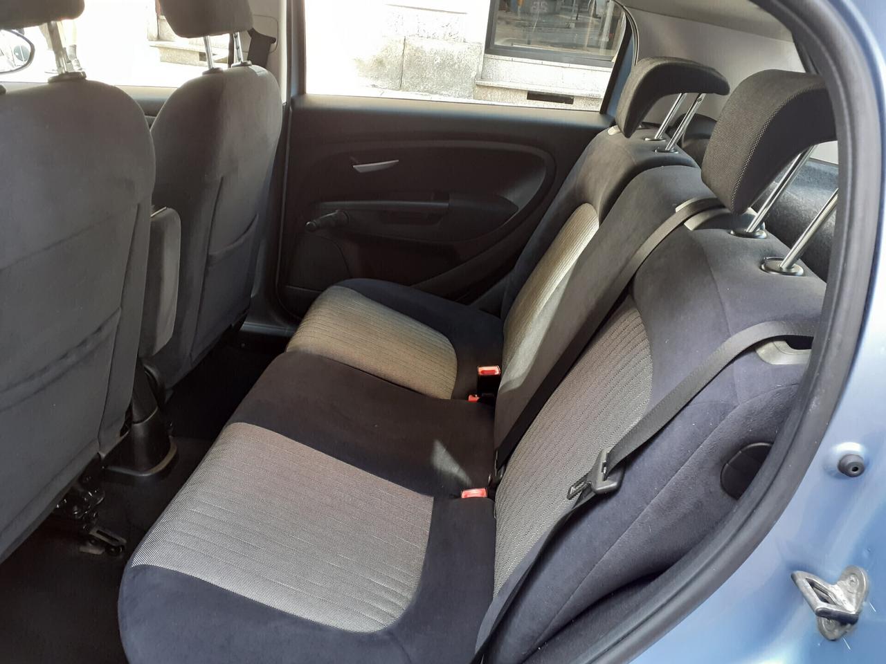 Fiat Punto - APERTI AD AGOSTO