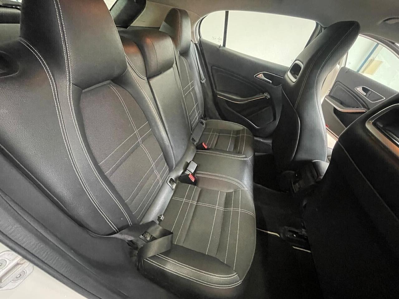 Mercedes-benz GLA 200 GLA 200 CDI Automatic Sport