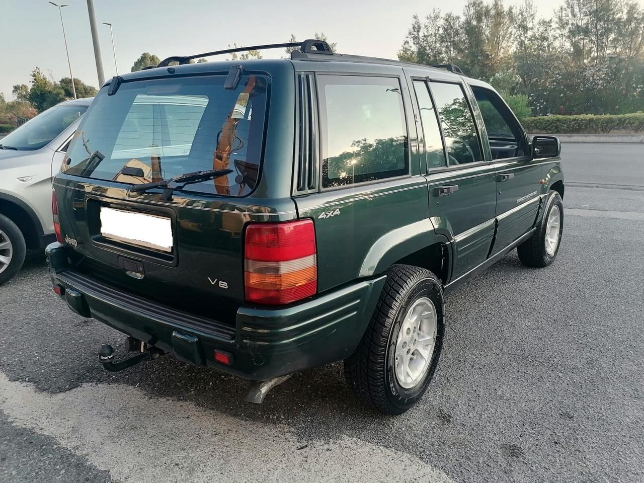 Jeep Grand Cherokee ZJ 5.2 v8 GPL