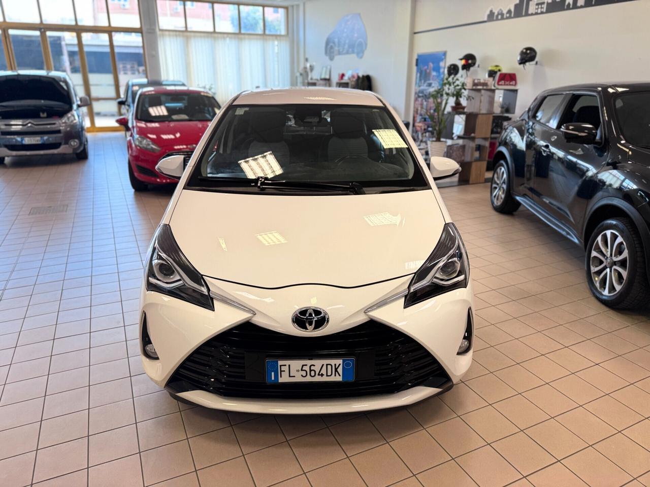 Toyota Yaris 1.0 5 porte Active
