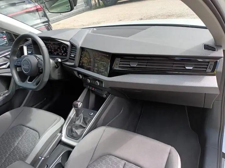 Audi A1 SPB 30 TFSI S tronic Identity Black 116cv