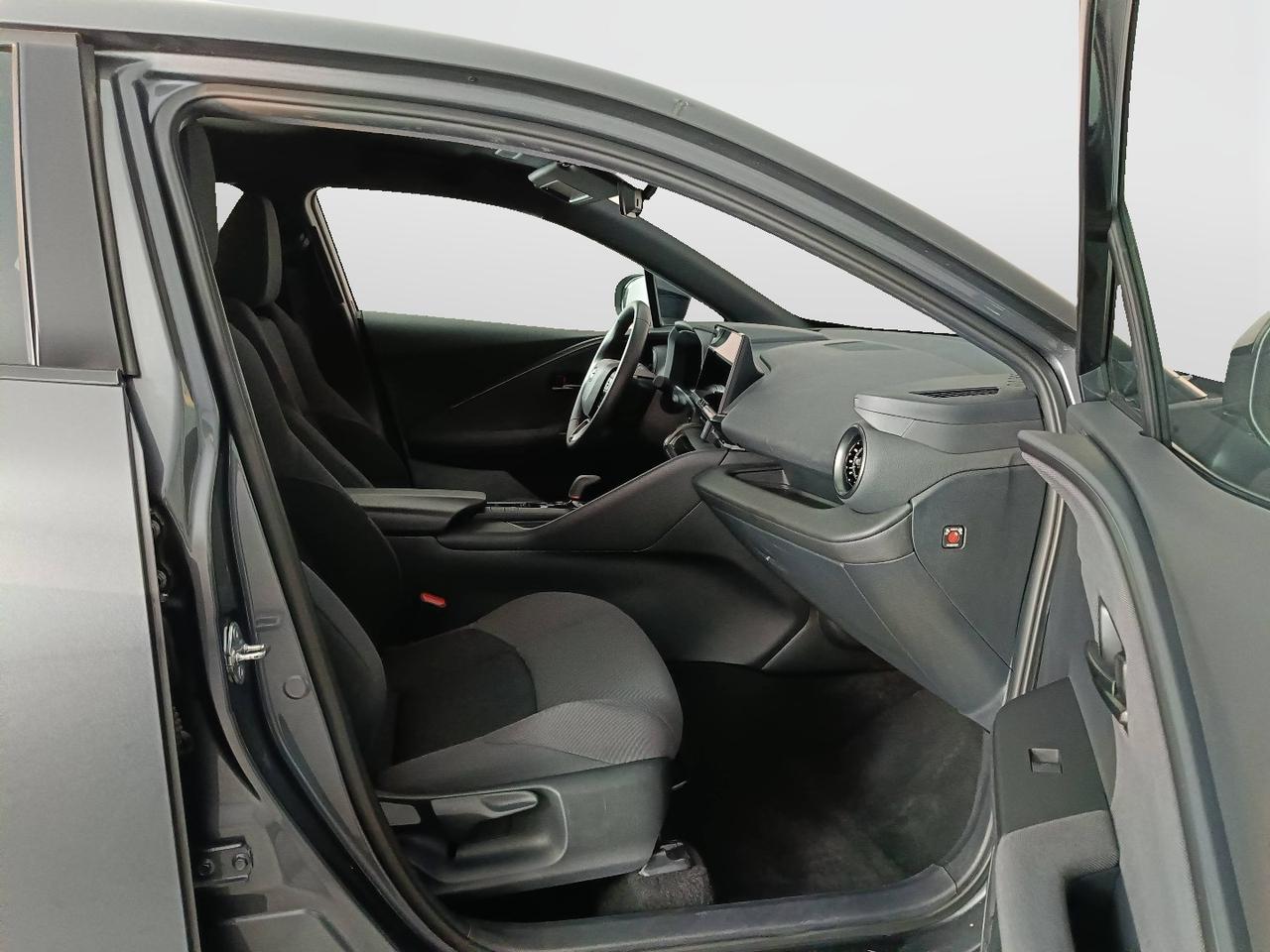 TOYOTA C-HR II 2023 - C-HR 2.0 hev Trend fwd e-cvt