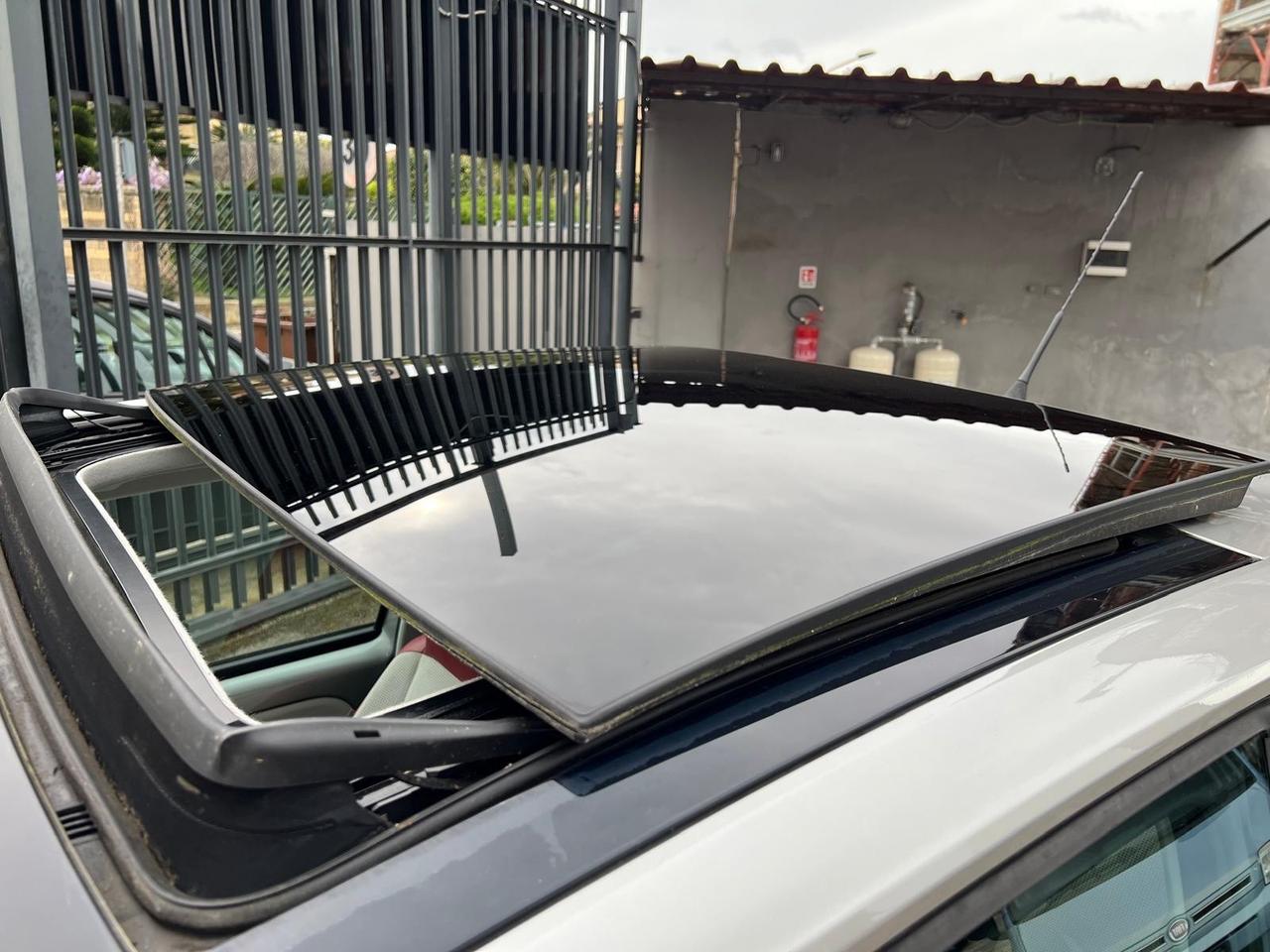 Volkswagen up! up! 3p 1.0 Take up! Clima/Park/Tetto apribile/Bluetooth