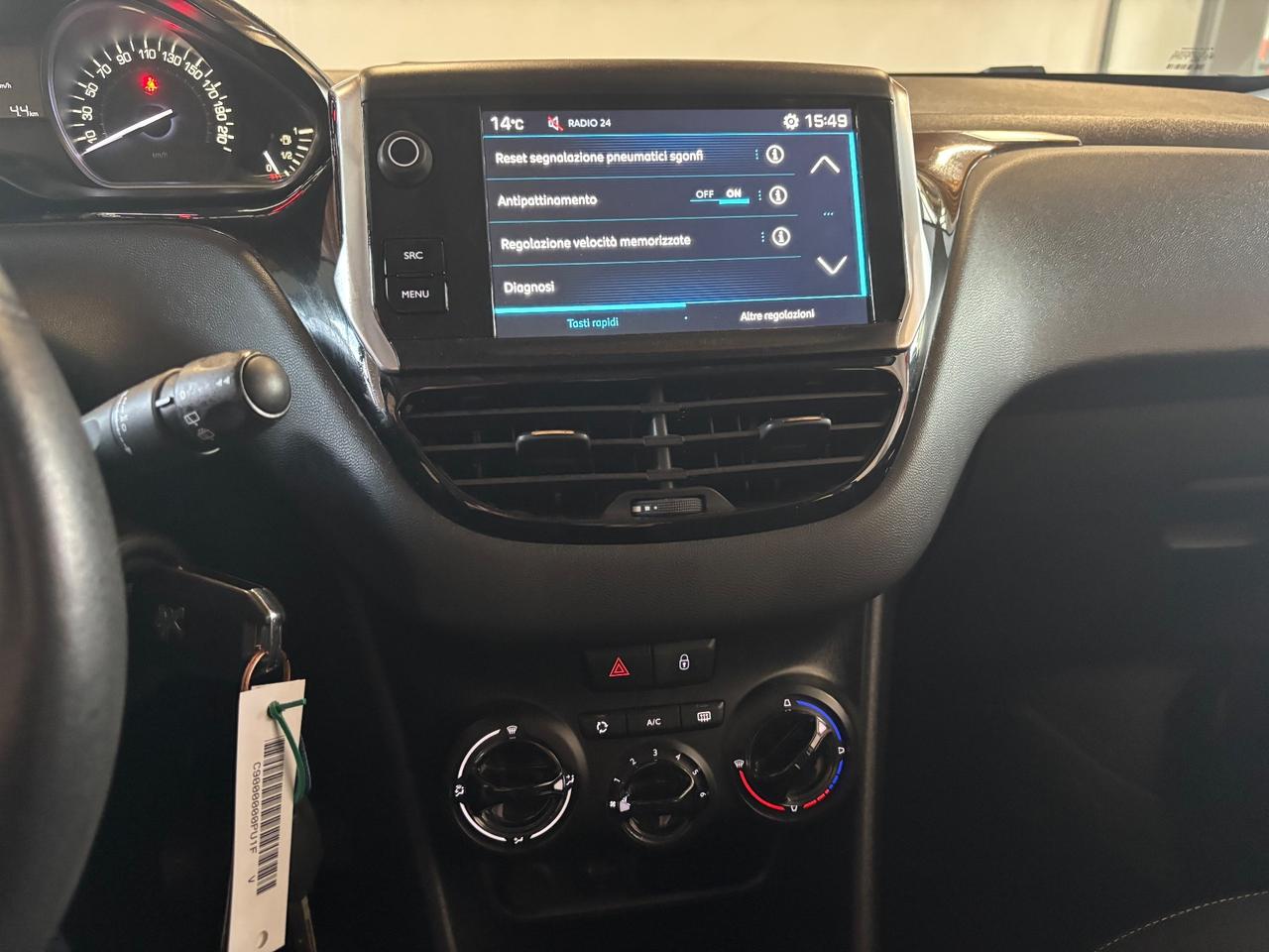 Peugeot 208 1.2 BENZINA/GPL | OK NEOPATENTATI |