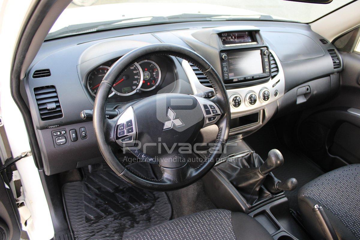 MITSUBISHI L200 2.5 DI-D 178 CV Double Cab Intense Plus