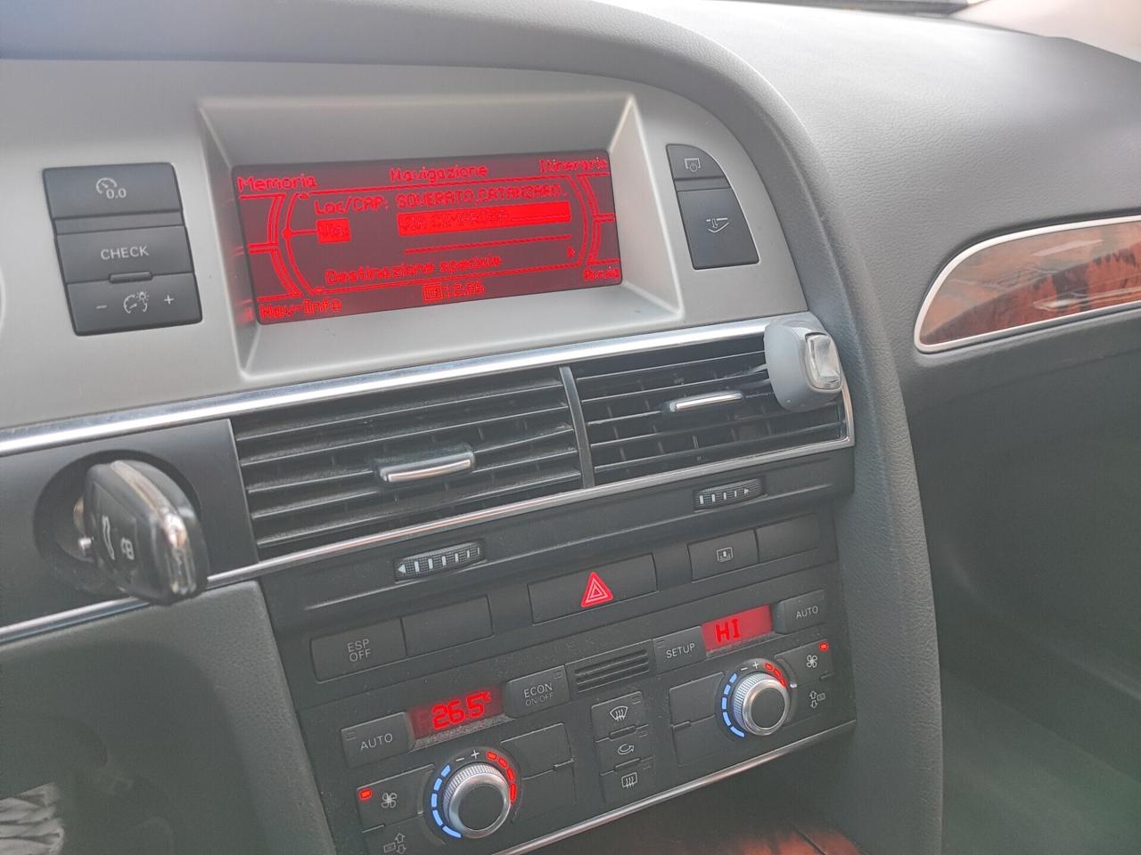 Audi A6 2.4 V6 quattro benzina GPL berlina