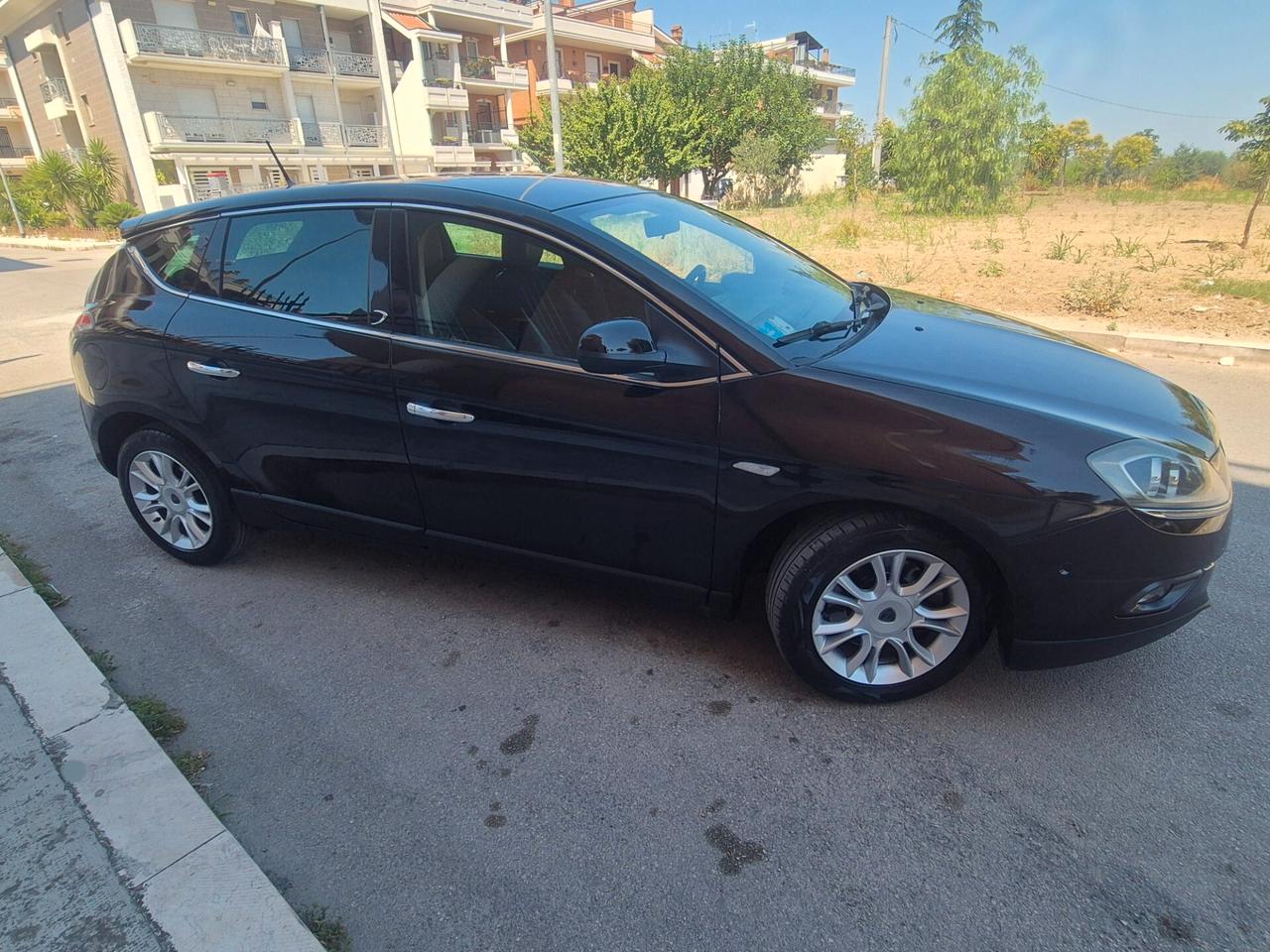 Lancia delta 2.0 multijet 165cv gold anno 2011