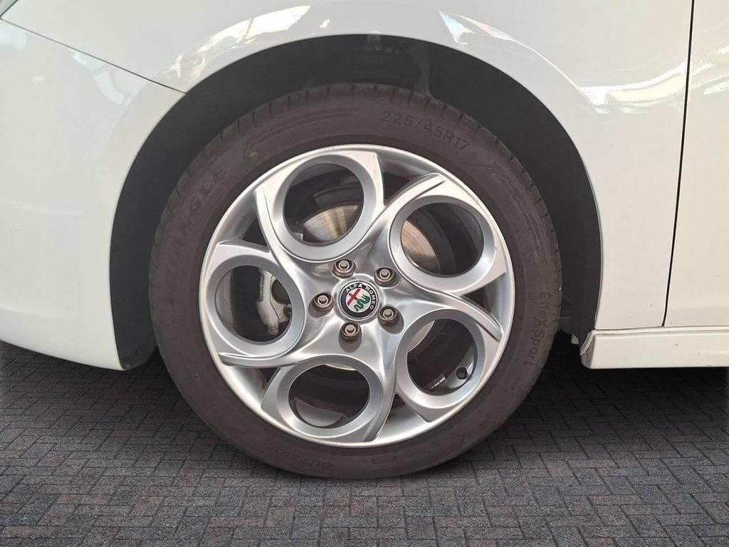 Alfa Romeo Giulietta 1.6 JTDm Sport