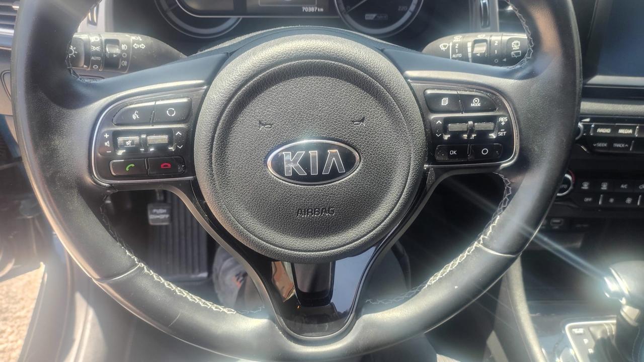 Kia Niro 1.6 GDi DCT HEV Urban