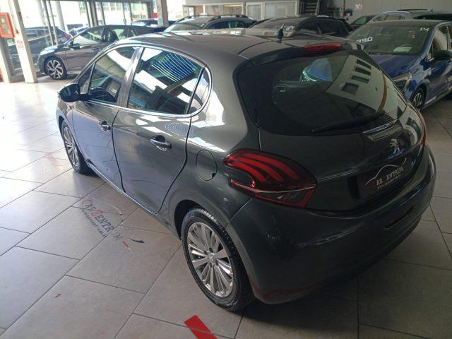 PEUGEOT 208 1.4 8V HDi 68CV 5p. Allure
