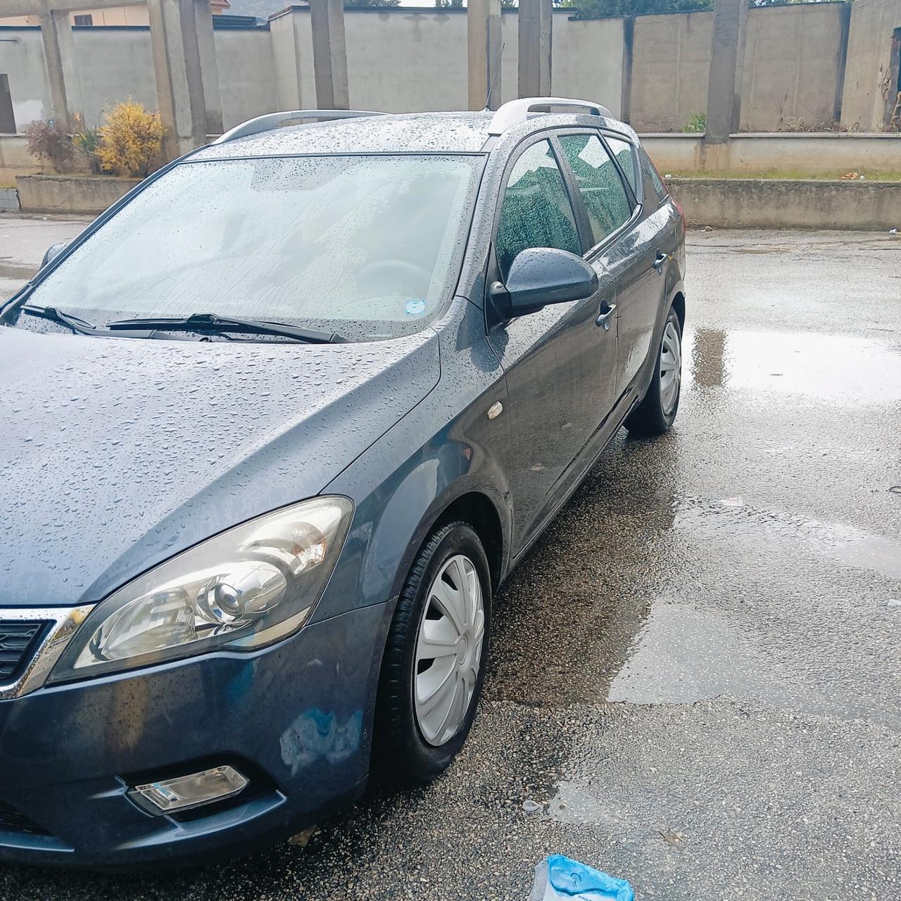 Kia Ceed cee'd Sp. Wag. 1.6 CRDi VGT 115CV EX