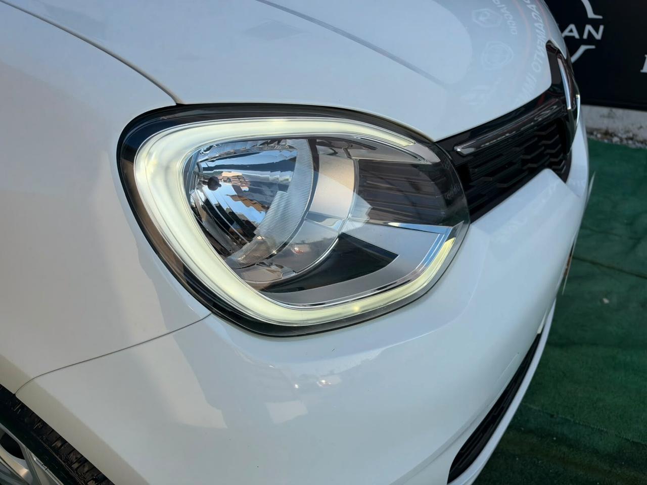 Renault Twingo 2020 1.0 SCe 65 CV Duel FULL LED LEGGI!