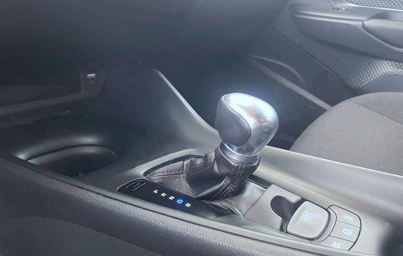 Toyota C-HR Hybrid 1.8H E-CVT Business