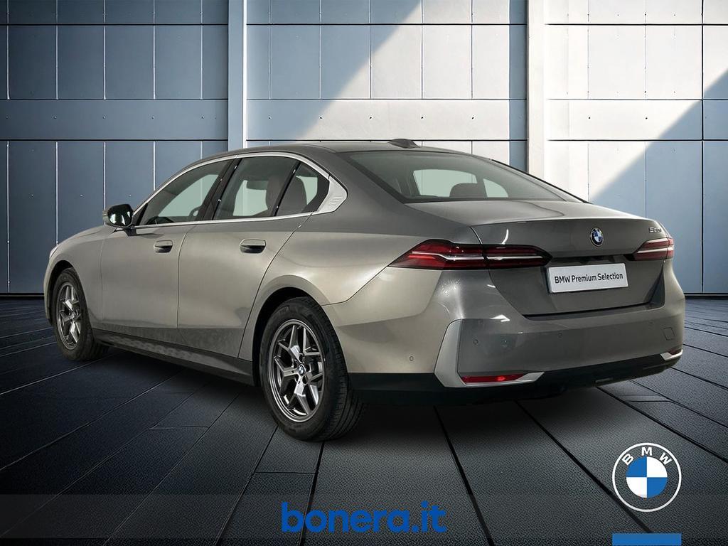 BMW Serie 5 Berlina 520 d 48V sDrive Steptronic