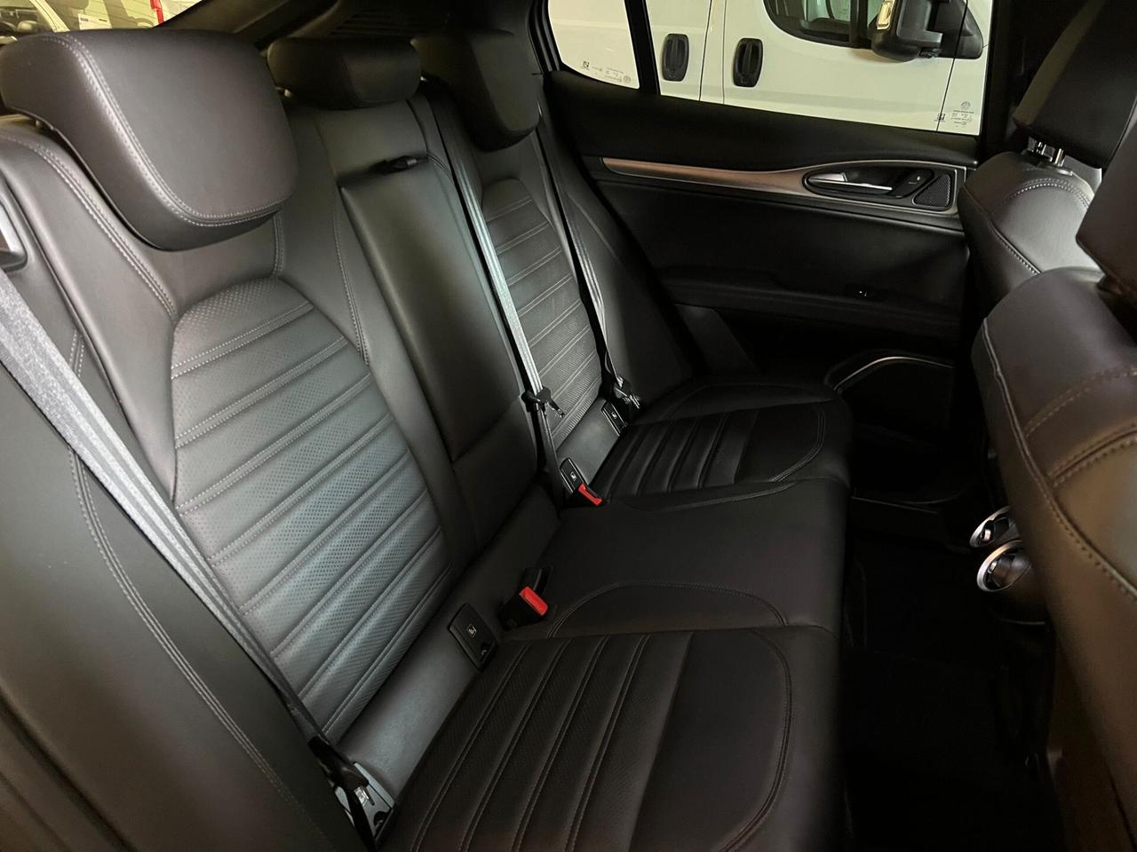 Alfa Romeo Stelvio 2.2 Diesel Veloce Q4 210 CV