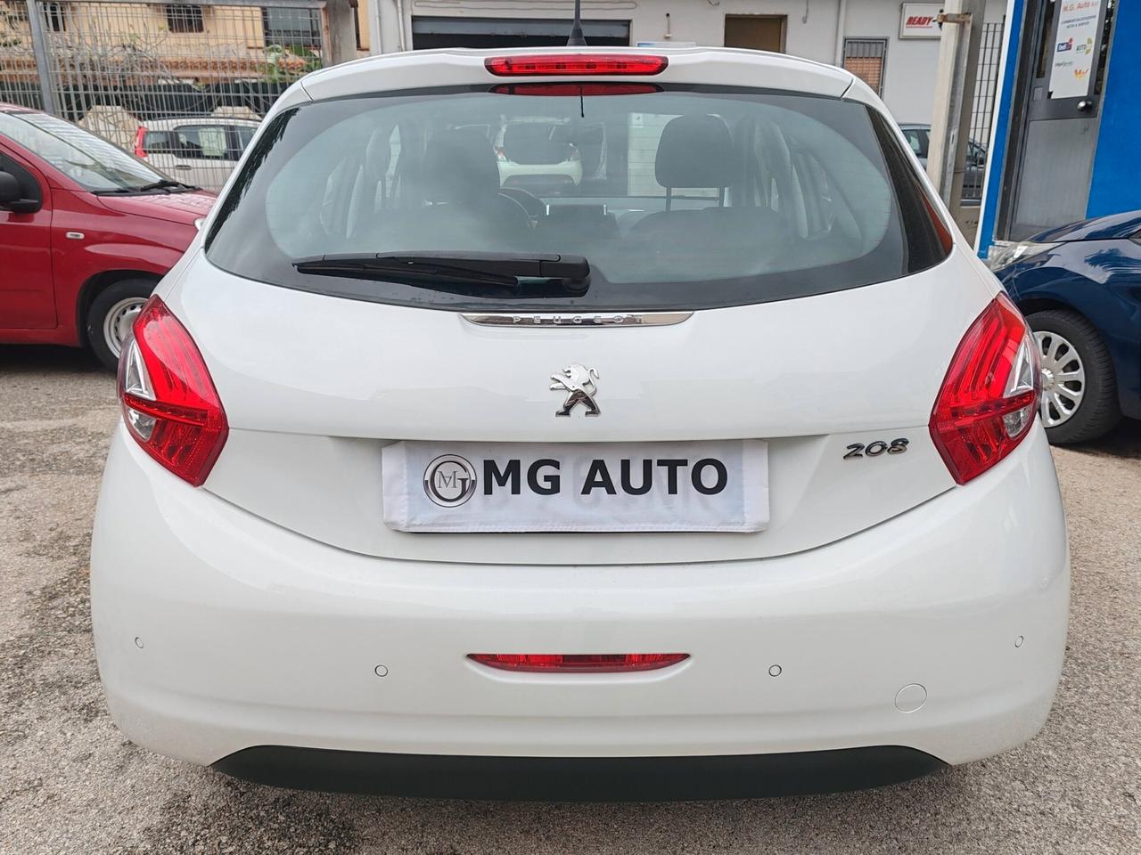 Peugeot 208 1.4 HDi 68 CV 5 porte