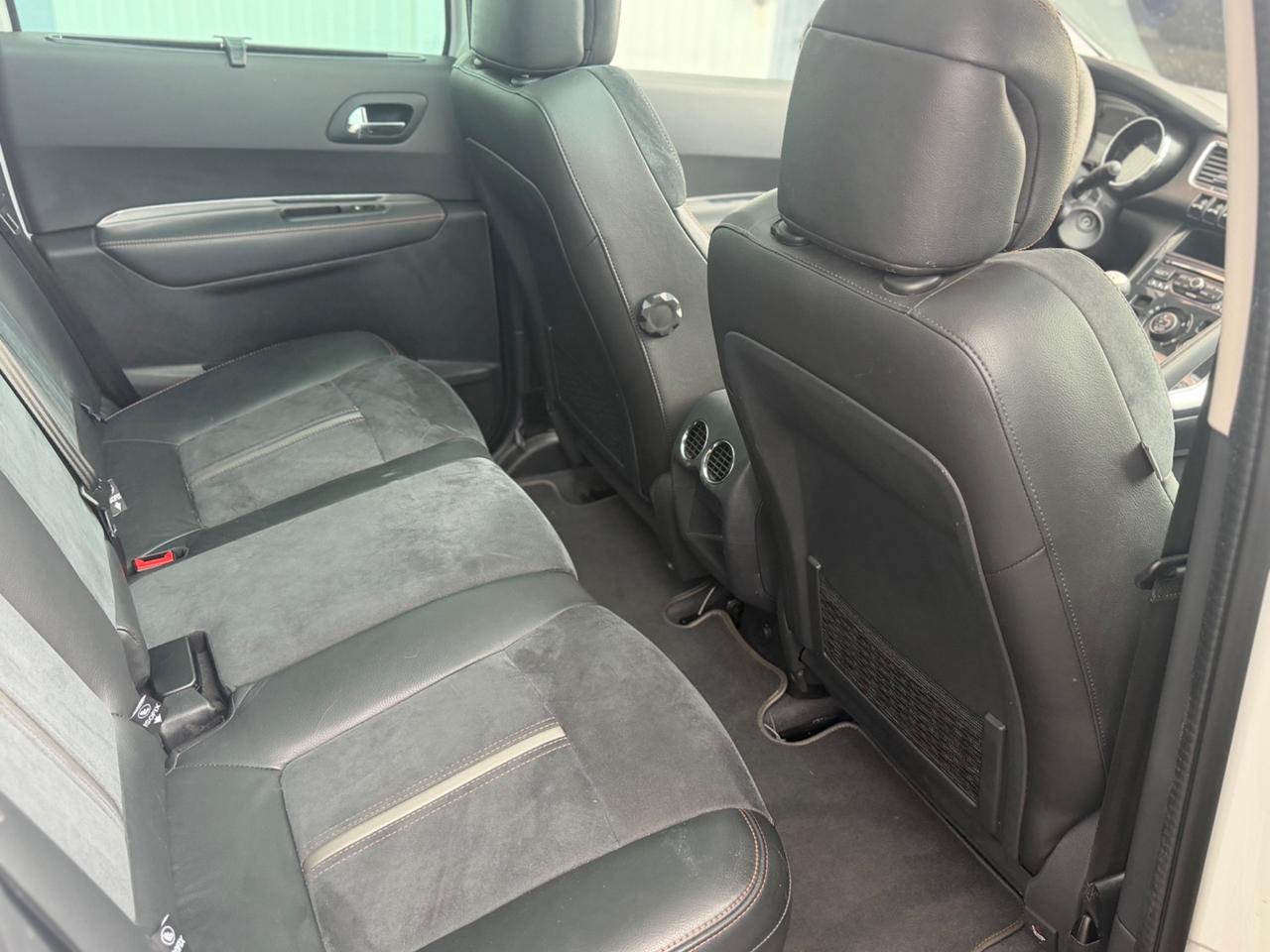 Peugeot 3008 1.6 HDi 2016 Crossway – Tetto Panoramico – Full Optional