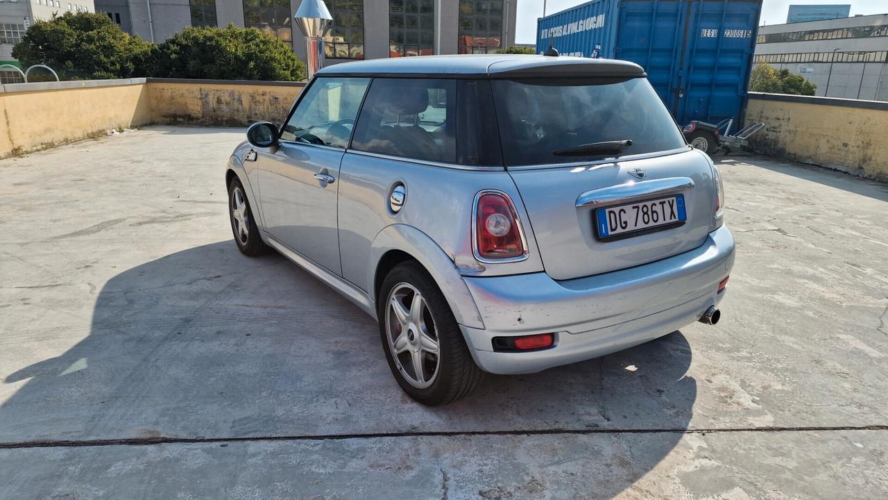 Mini 1.4 16V One
