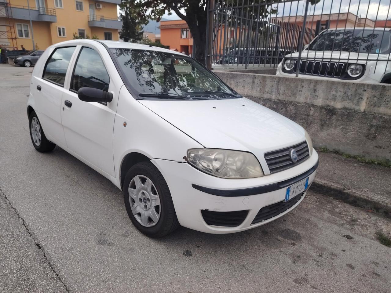 Fiat Punto 1.2 5 porte Active Natural Power