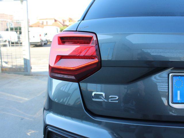 AUDI Q2 35 TDI quattro S tronic Identity Black