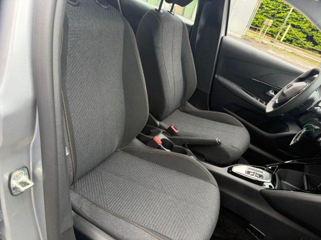 PEUGEOT 208 Hybrid 110 e-DCS6 Style