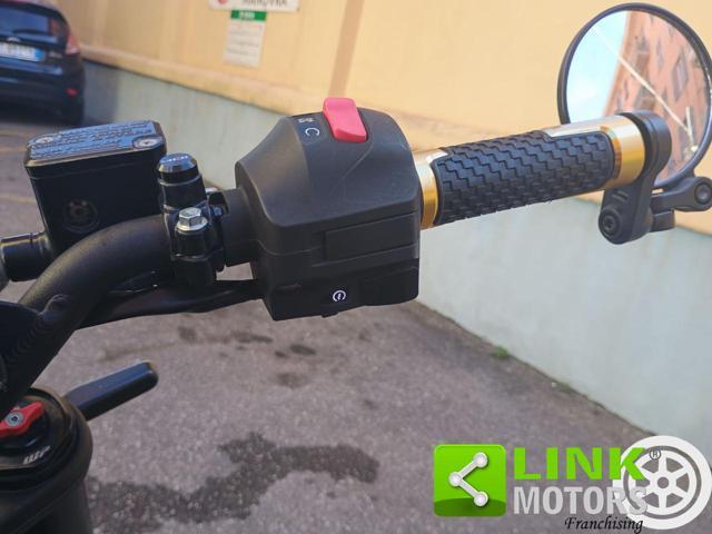 HUSQVARNA Svartpilen 401 ABS NEO PATENTATI