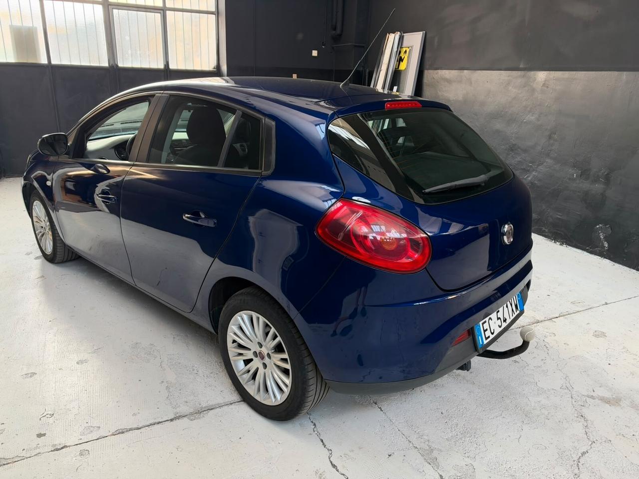Fiat Bravo 1.6 MJT 120 CV DPF Dynamic CON GANCIO TRAINO!