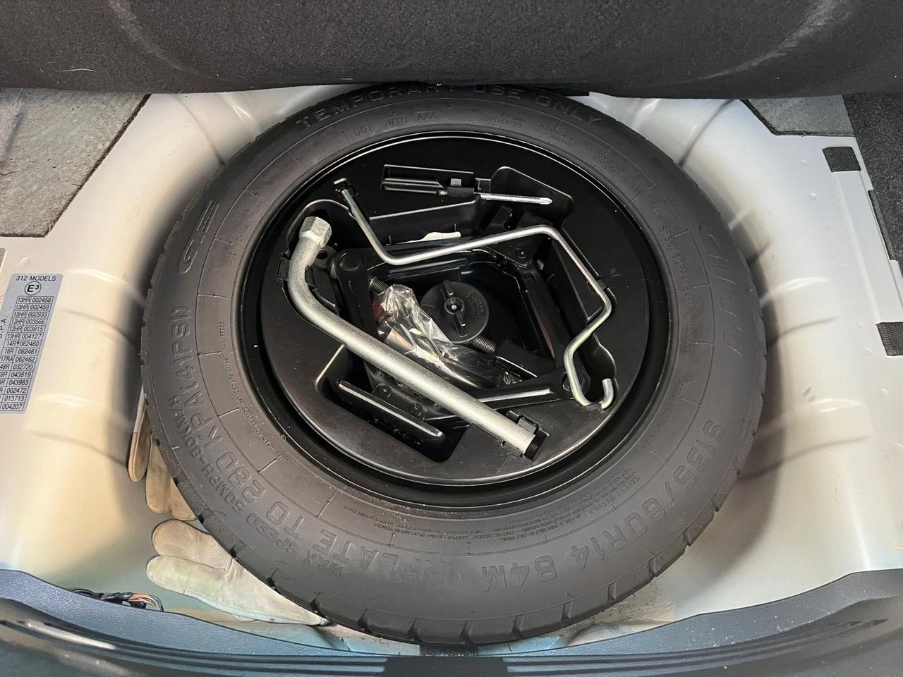 Lancia Ypsilon 1.3 MJT 16V 95 CV 5 porte S&S MYA TETTO APRIBILE