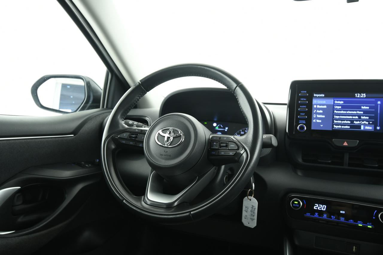 TOYOTA Yaris 1.5h Business CAMERA+ACC+APP CONNECT+NEOPATENTATI