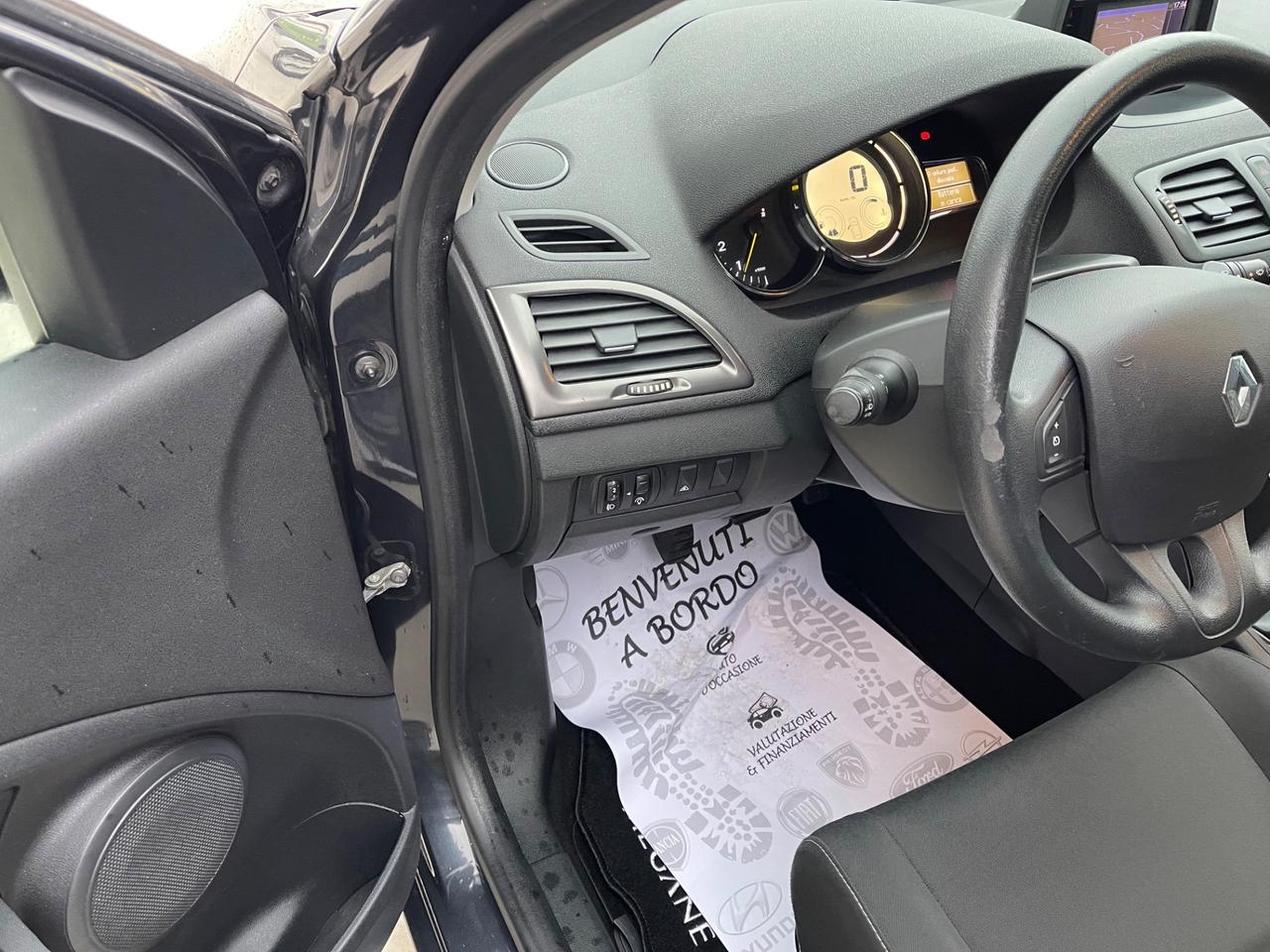 Renault Megane Mégane 1.5 dCi 110CV Wave