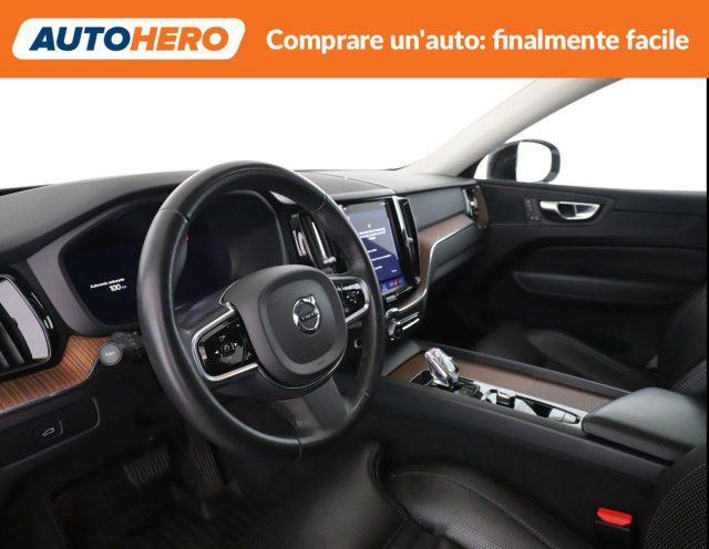 VOLVO XC60 B4 (d) automatico Plus Dark