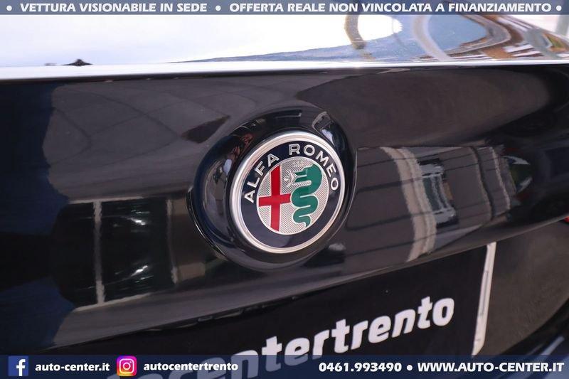 Alfa Romeo Giulia 2.0 Turbo AT8 200CV B-Tech