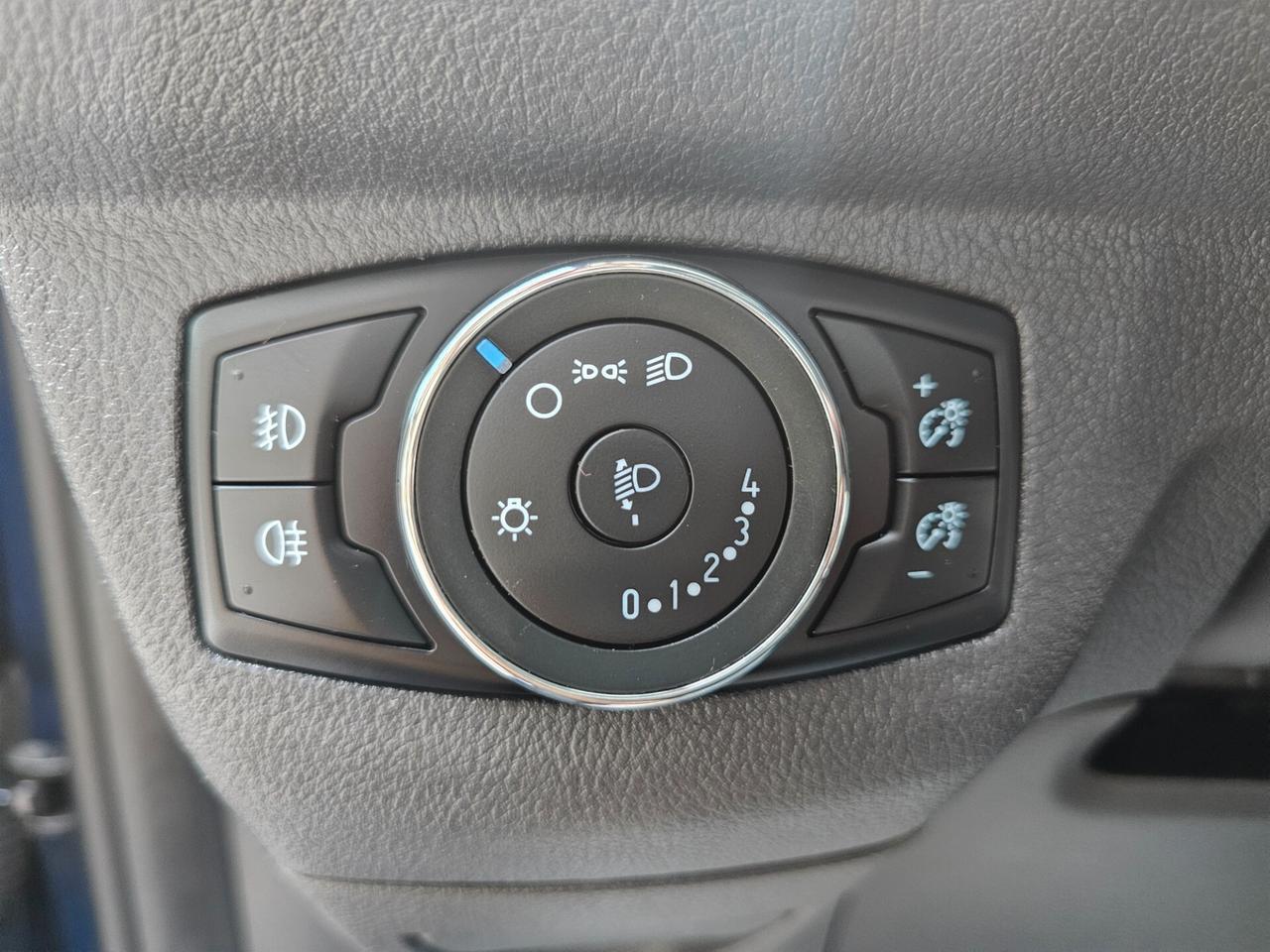 Ford Tourneo Courier 1.0 EcoBoost 100 CV Plus