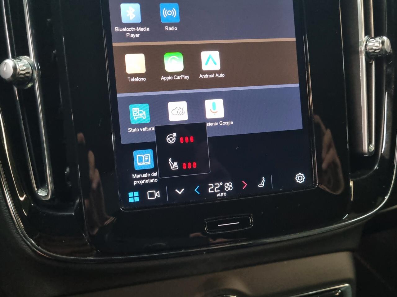 Volvo XC40 B3 automatico Plus Dark