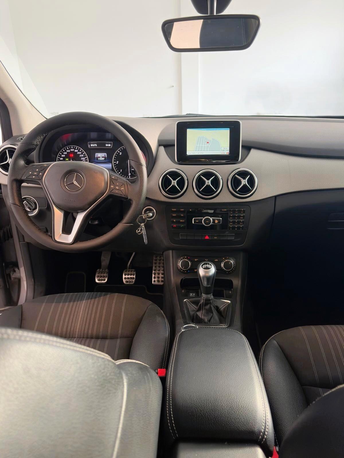 Mercedes B 180 CDI Premium da Vetrina