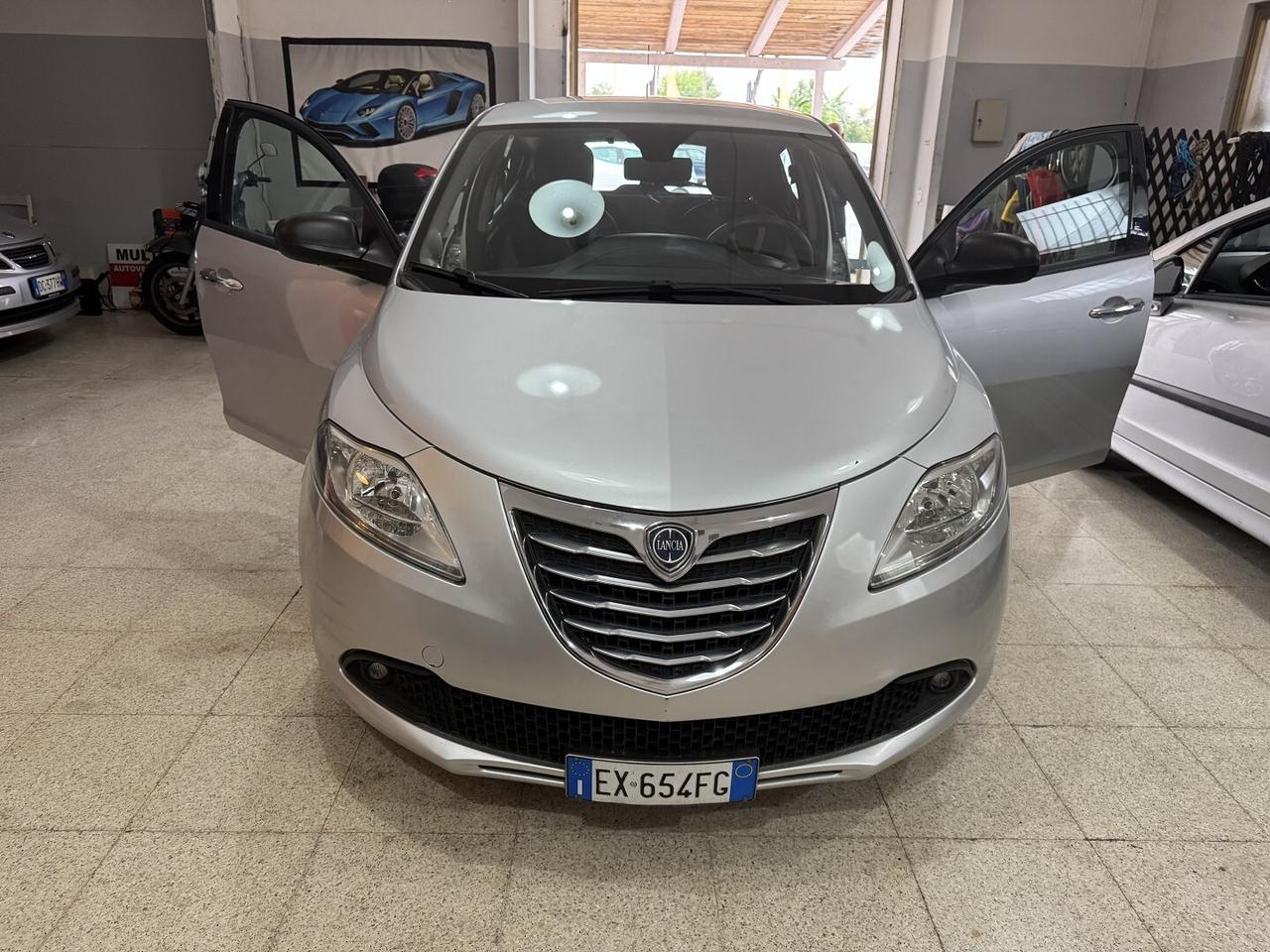 YPSILON 1.3 MTJ 95 cv.